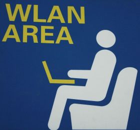 Vienna_International_Airport_20091011_19