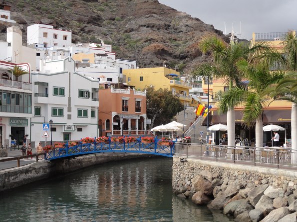 Ferienhäuser, auch in Puerto de Mogán, sind derzeit im Preis noch günstig zu bekommen.